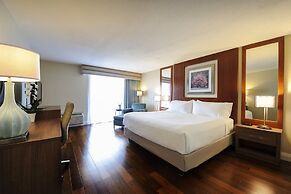 Holiday Inn Niagara Falls - By The Falls by IHG