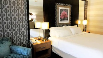 Holiday Inn Niagara Falls - By The Falls by IHG