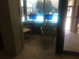 Holiday Inn Niagara Falls - By The Falls by IHG