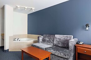 Super 8 by Wyndham Sainte Agathe Des Monts