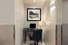 Super 8 by Wyndham Sainte Agathe Des Monts