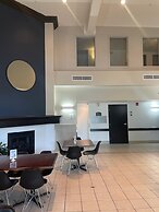 Super 8 by Wyndham Sainte Agathe Des Monts