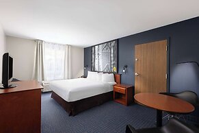 Super 8 by Wyndham Sainte Agathe Des Monts