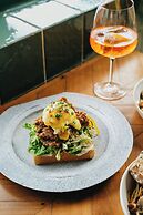 Kuta Lagoon Resort and Pool Villas