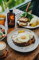 Kuta Lagoon Resort and Pool Villas