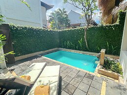 Kuta Lagoon Resort and Pool Villas