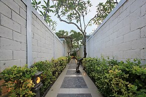 Kuta Lagoon Resort and Pool Villas