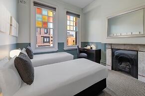 Vulcan Hotel Sydney