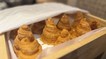 Jinjiang West Capital International Hotel