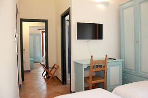 BUE MARINO HOTEL & COCKTAIL BAR