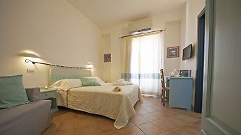 BUE MARINO HOTEL & COCKTAIL BAR