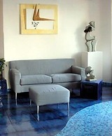 BUE MARINO HOTEL & COCKTAIL BAR