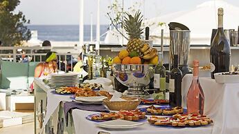 BUE MARINO HOTEL & COCKTAIL BAR