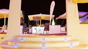 BUE MARINO HOTEL & COCKTAIL BAR