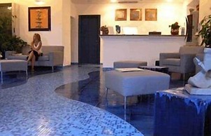 BUE MARINO HOTEL & COCKTAIL BAR