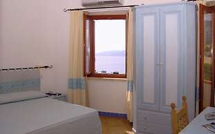 BUE MARINO HOTEL & COCKTAIL BAR