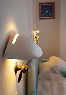 BUE MARINO HOTEL & COCKTAIL BAR