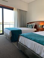 Apulia Praia Hotel