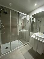Apulia Praia Hotel
