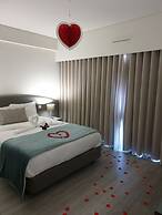 Apulia Praia Hotel