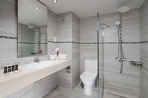 Mayfair Hotel
