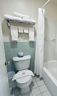 Americas Best Value Inn Wall