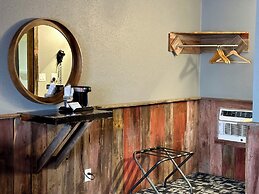 Americas Best Value Inn Wall