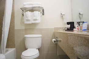 Baymont by Wyndham Galveston