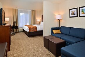 Comfort Inn & Suites Madison North
