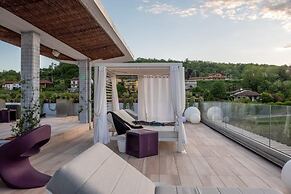 Le Palme - Adults Only (10 years old)