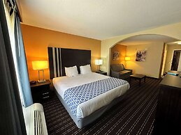 Best Western Plus Bass Hotel & Suites