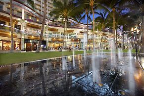 Embassy Suites by Hilton Waikiki Beach Walk