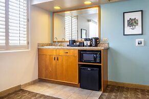 Embassy Suites by Hilton Waikiki Beach Walk