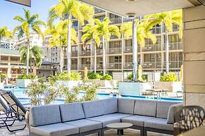 Embassy Suites by Hilton Waikiki Beach Walk