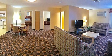 Cabot Inn & Suites