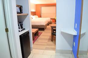 Holiday Inn Express Hotel & Suites West I 10 by IHG