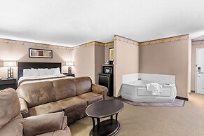 Heartland Inn & Suites, SureStay Collection by Best Western