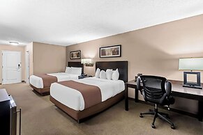 Heartland Inn & Suites, SureStay Collection by Best Western