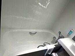 Novotel Suites Clermont Ferrand Polydome