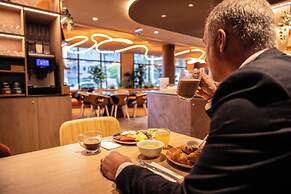 Novotel Suites Clermont Ferrand Polydome