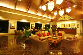 Laluna Hotel & Resort