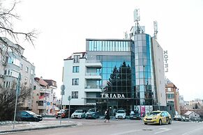 Hotel Triada