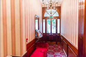 Avonmore Hotel Cartwright Gardens