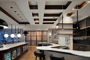 Courtyard by Marriott Montreal Airport