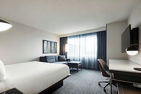 Courtyard by Marriott Montreal Airport