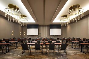Courtyard by Marriott Montreal Airport