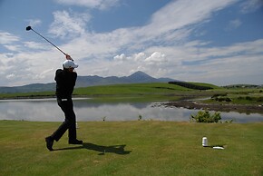 Westport Coast Hotel