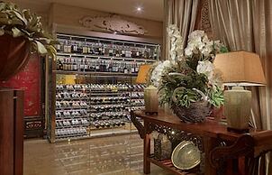 Royal Garden Villas & Spa