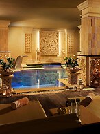 Royal Garden Villas & Spa