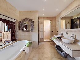 Royal Garden Villas & Spa